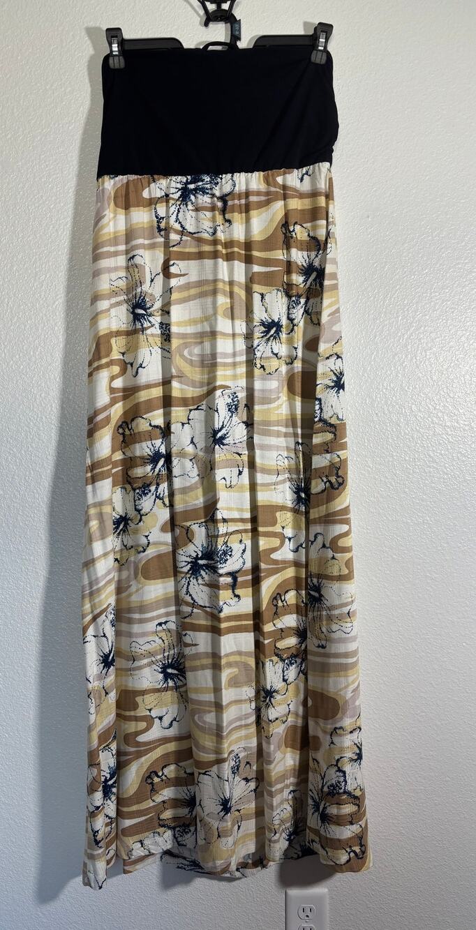 Kai Women's Halter Maxi Dress Size XL Hawaiian Hibiscus Floral Resort Wear Rayon